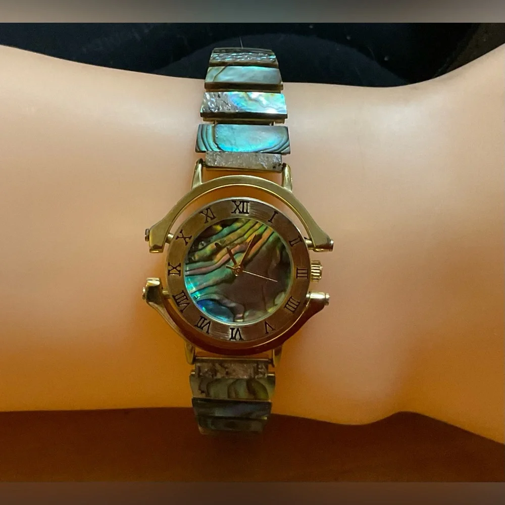 Lucoral: vintage rare ladies Lucoral Abalone swirl indecent colors wrist watch.